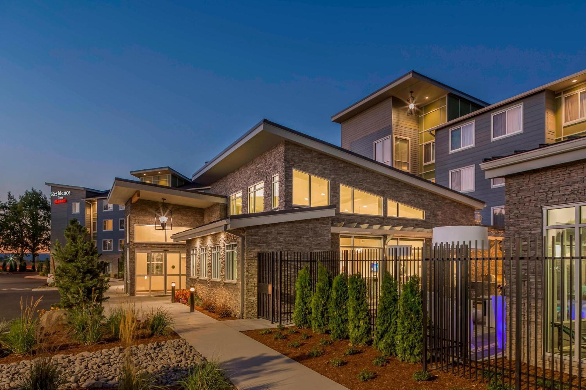 Residence Inn By Marriott Portland Hillsboro/Brookwood Exterior photo